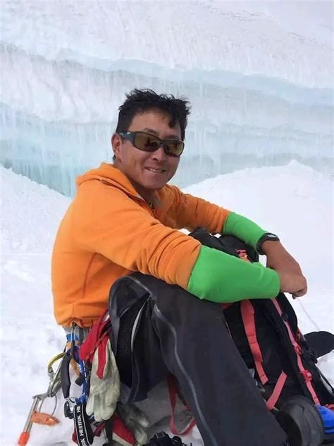 Japanese mountaineer dies and another is injured while climbing a never-scaled mountain in Pakistan